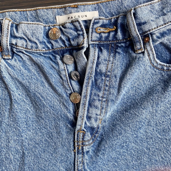 PACSUN HIGH-RISE STRAIGHT JEANS WITH FRAYED EDGES BUTTON UP SIZE 25 - Picture 2 of 5